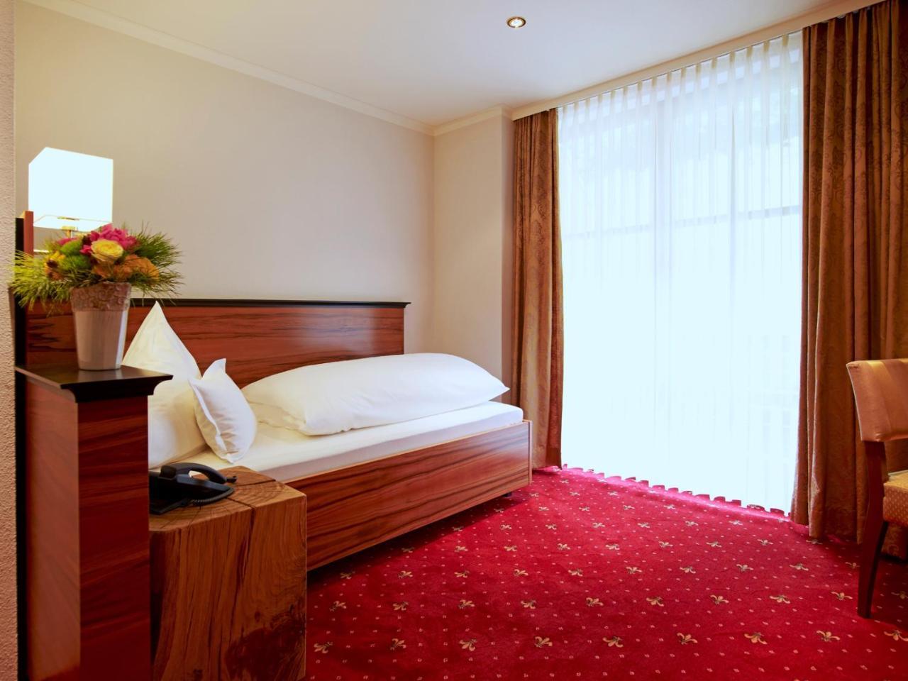 Naturhotel Ruegers Forstgut 梅斯珀尔布伦 外观 照片